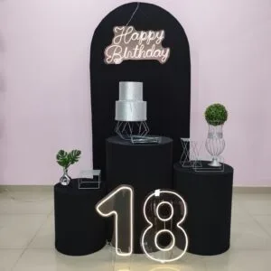 18 anos preto e prata