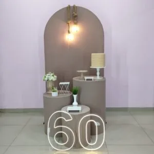 60 anos nude marrom e branco