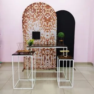 Adulto Preto e Dourado